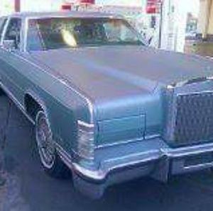 Meet your Posher, Lorenzo